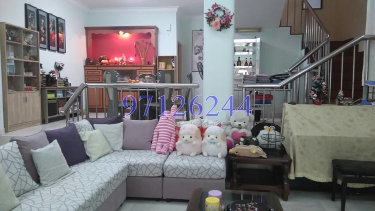 Flower Road (D19), Terrace #138909662